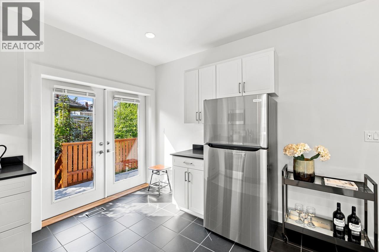 1970 Adanac Street, Vancouver, British Columbia  V5L 2E4 - Photo 14 - R3161209