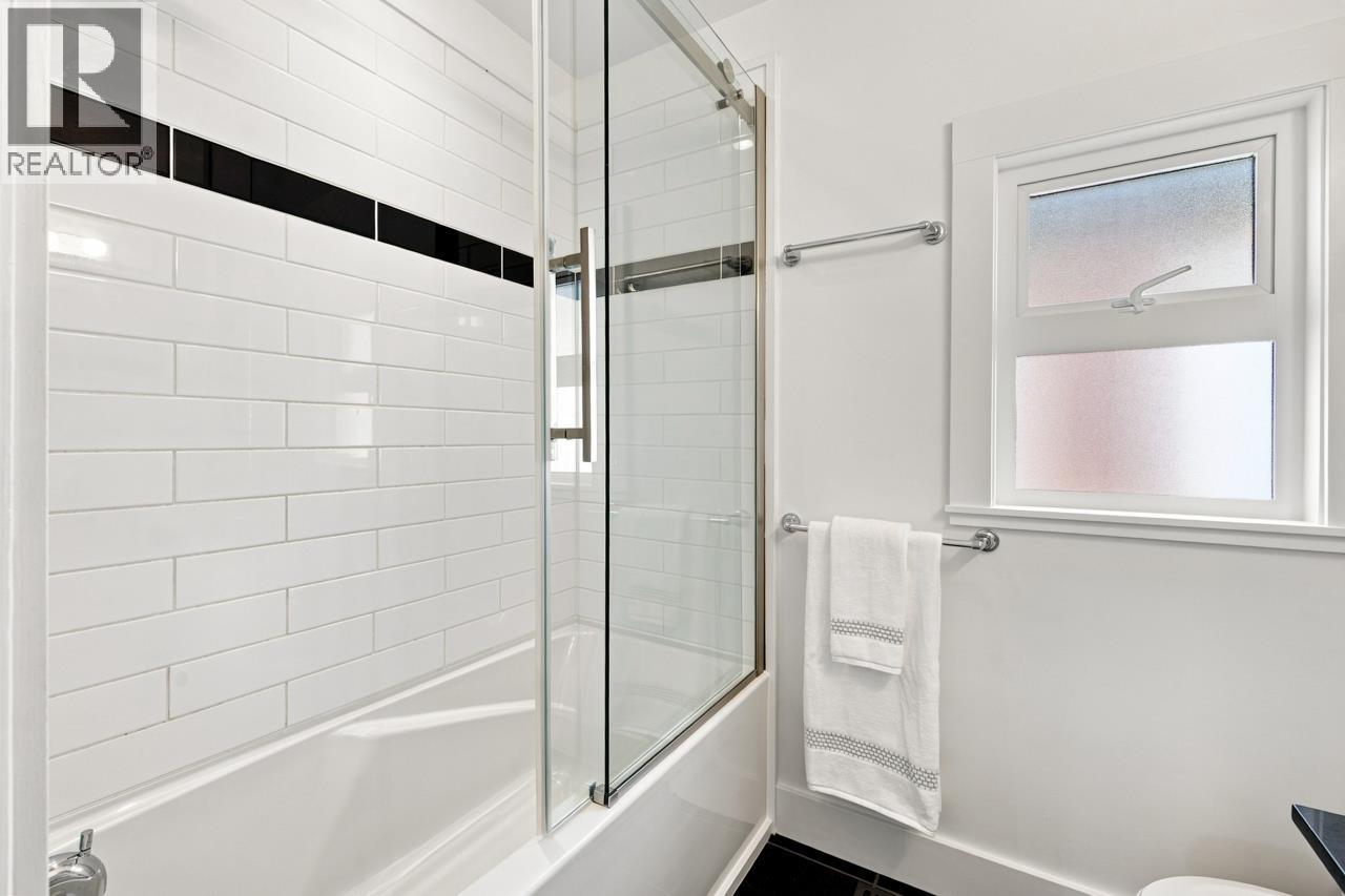 1970 Adanac Street, Vancouver, British Columbia  V5L 2E4 - Photo 26 - R3161209
