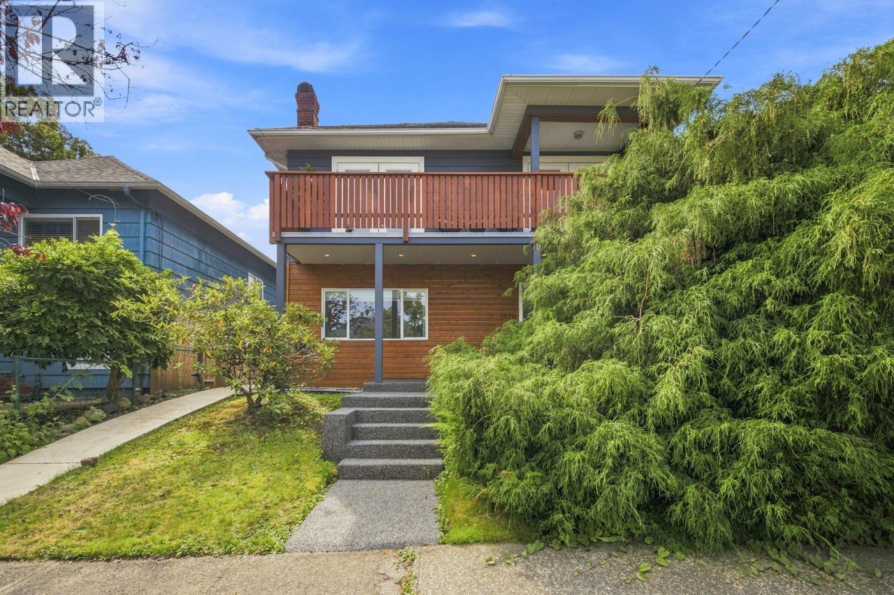 1970 Adanac Street, Vancouver, British Columbia  V5L 2E4 - Photo 3 - R3161209
