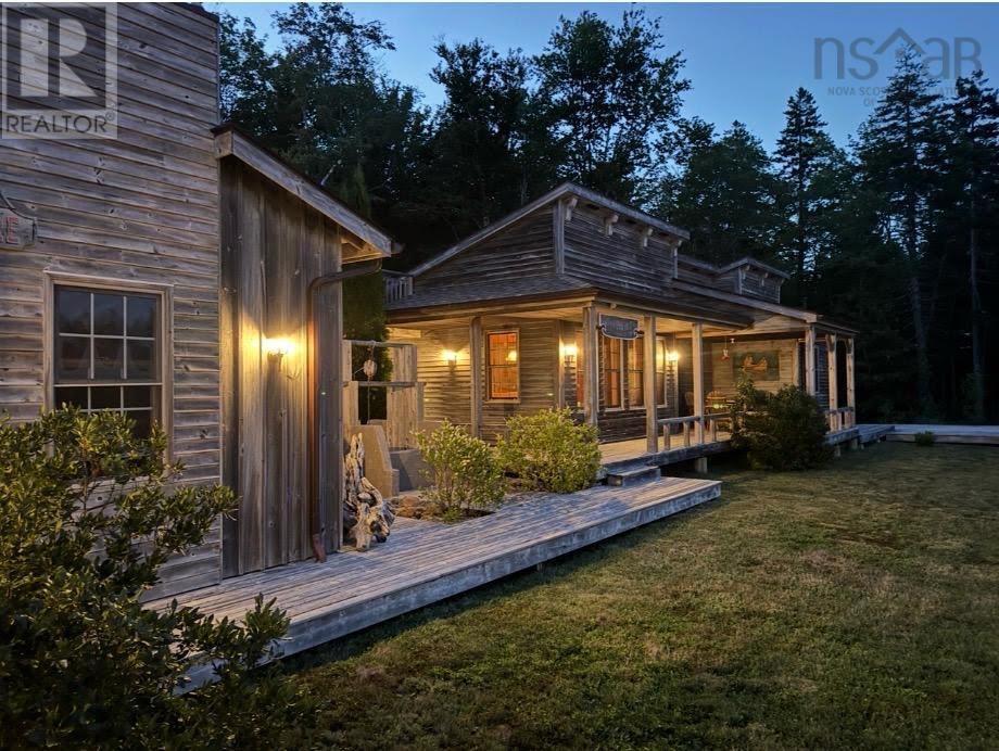 240 Pine Prince Drive, Briar Lake, Nova Scotia  B0W 2Y0 - Photo 2 - 202523796