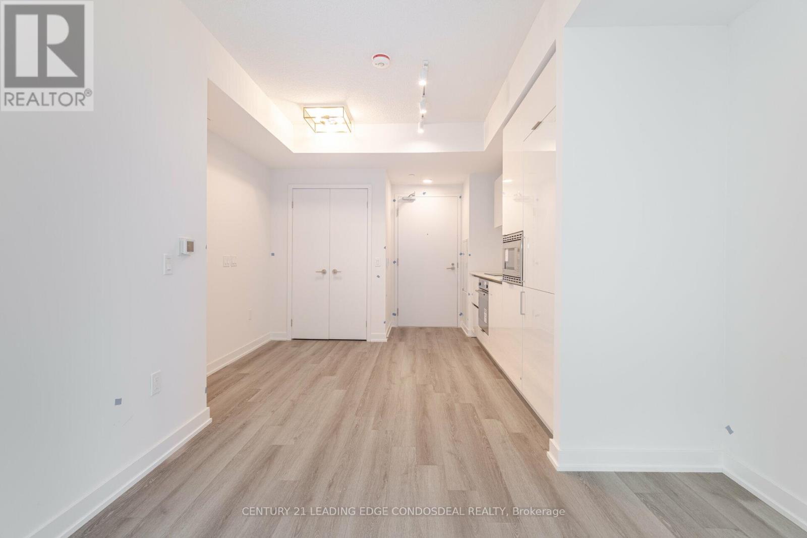 802 - 238 Simcoe Street, Toronto, Ontario  M5T 0E2 - Photo 15 - C13740928