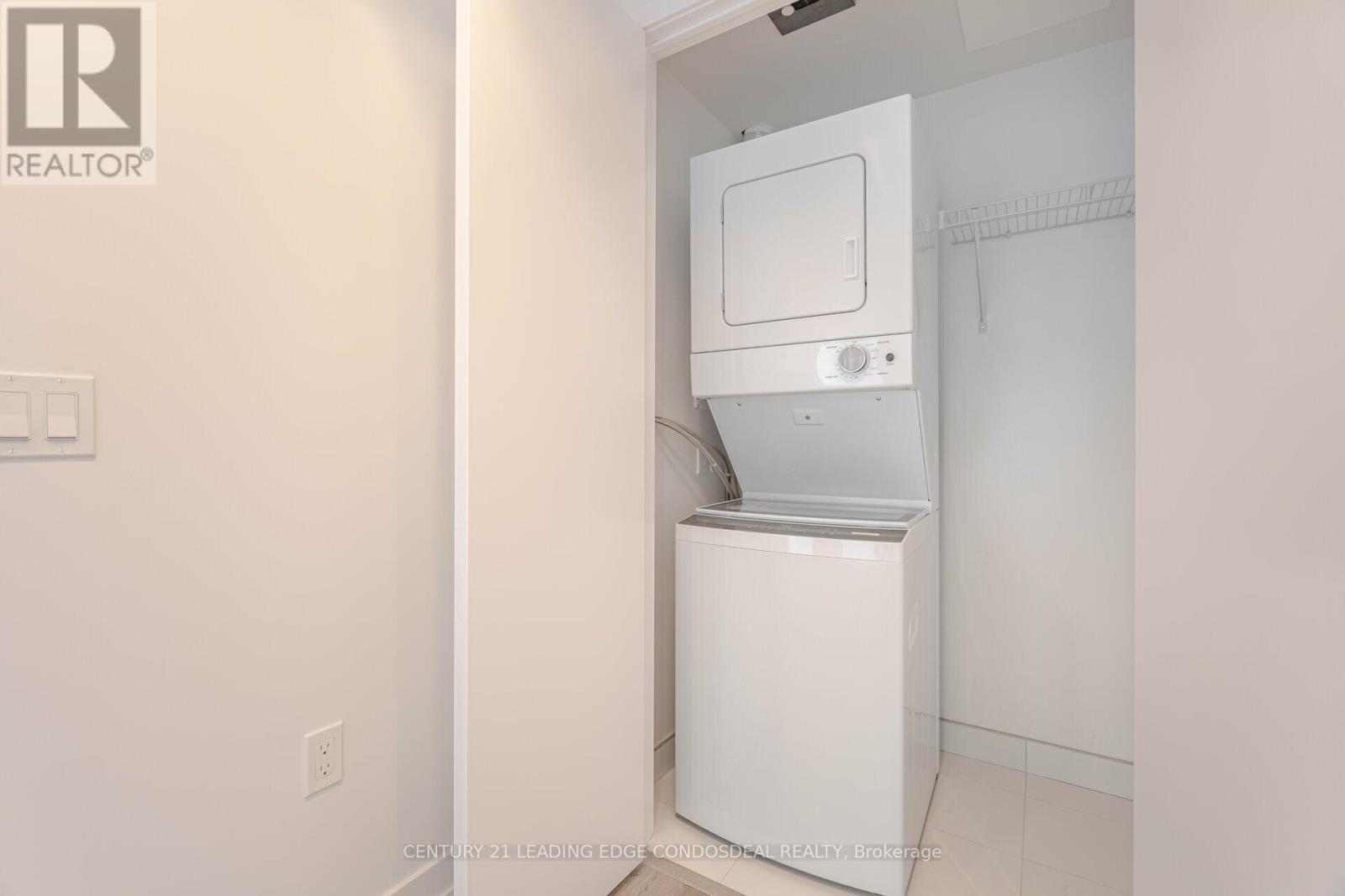 802 - 238 Simcoe Street, Toronto, Ontario  M5T 0E2 - Photo 23 - C13740928