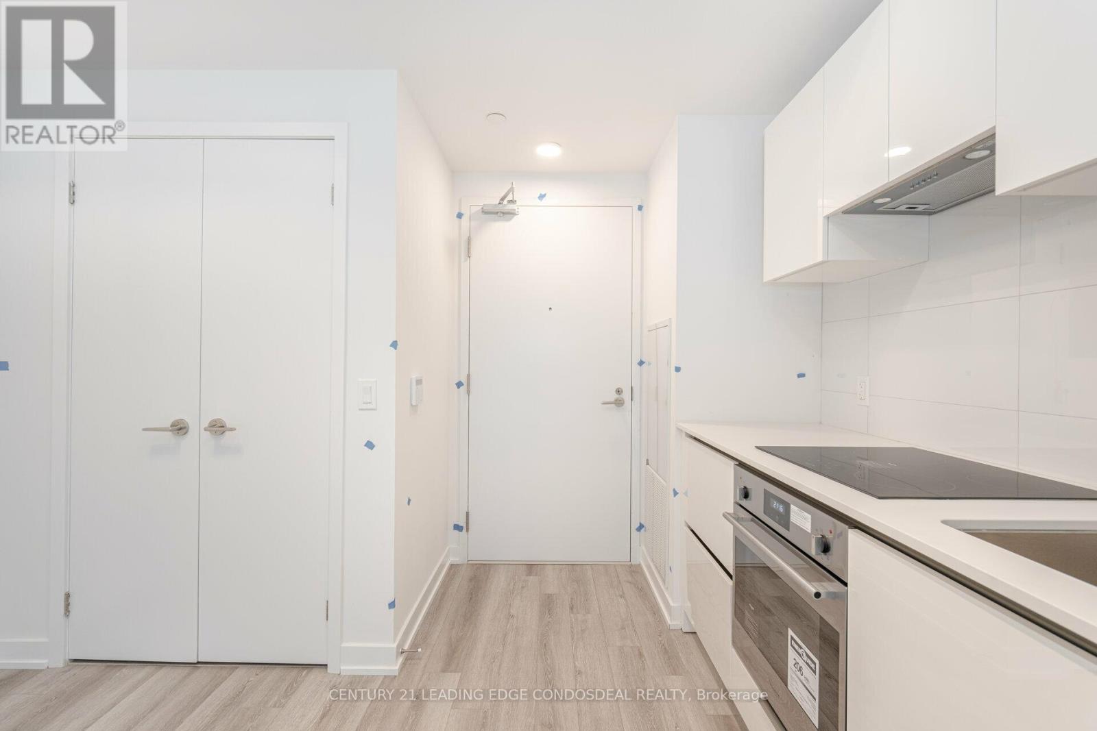 802 - 238 Simcoe Street, Toronto, Ontario  M5T 0E2 - Photo 5 - C13740928
