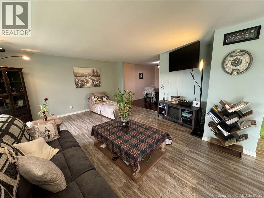 105 Bridge Street, Woodstock, New Brunswick  E7M 5Y7 - Photo 7 - NB135413