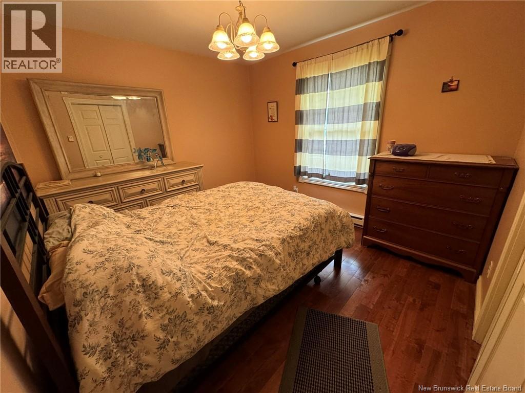 105 Bridge Street, Woodstock, New Brunswick  E7M 5Y7 - Photo 15 - NB135413