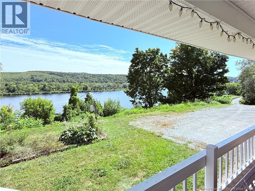 105 Bridge Street, Woodstock, New Brunswick  E7M 5Y7 - Photo 43 - NB135413