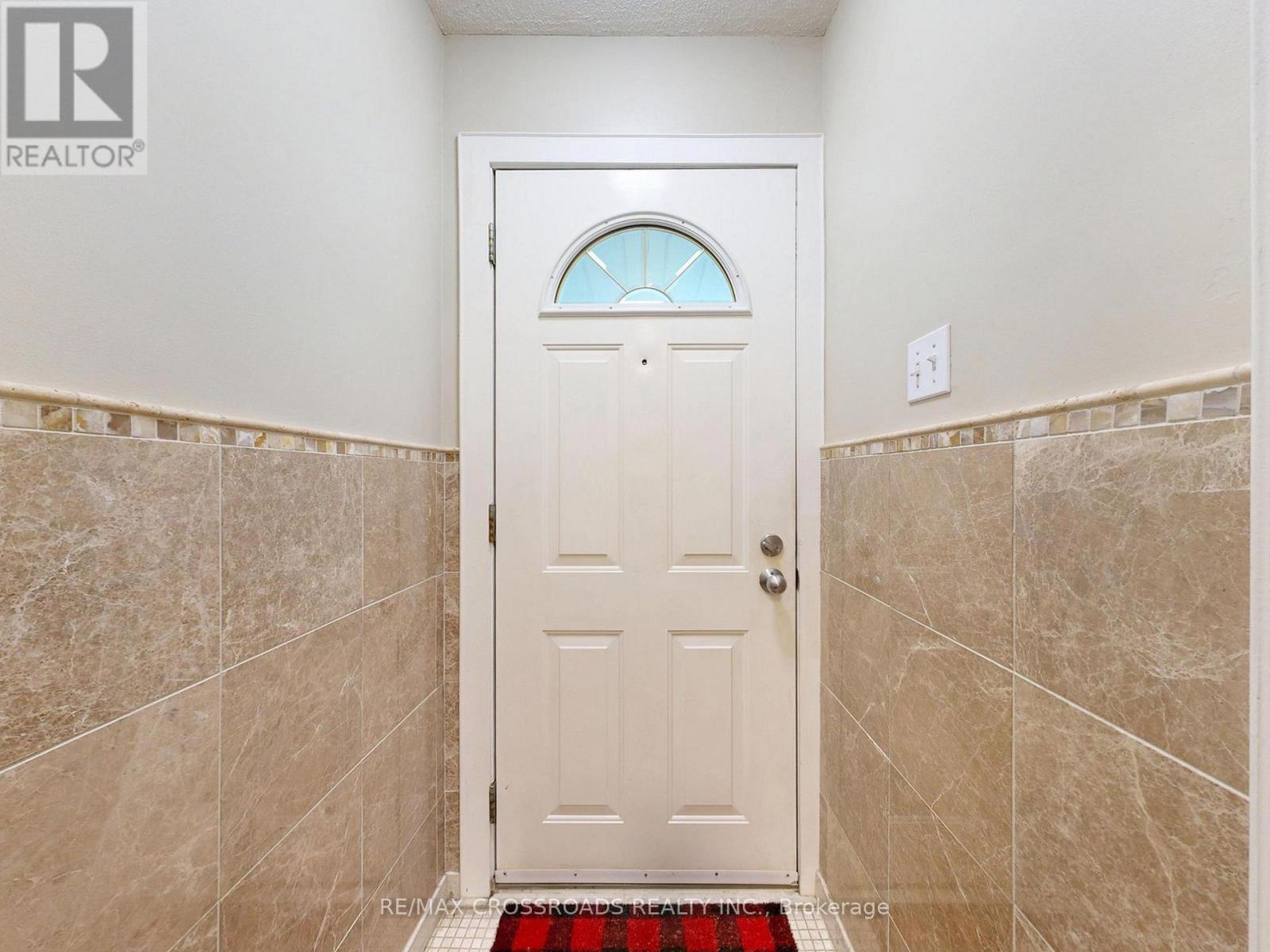 432 Paliser Crescent N, Richmond Hill, Ontario  L4C 1R6 - Photo 30 - N13740966