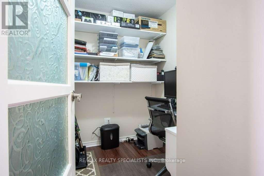 601 - 700 Dynes Road, Burlington, Ontario  L7N 3M2 - Photo 2 - W13740968