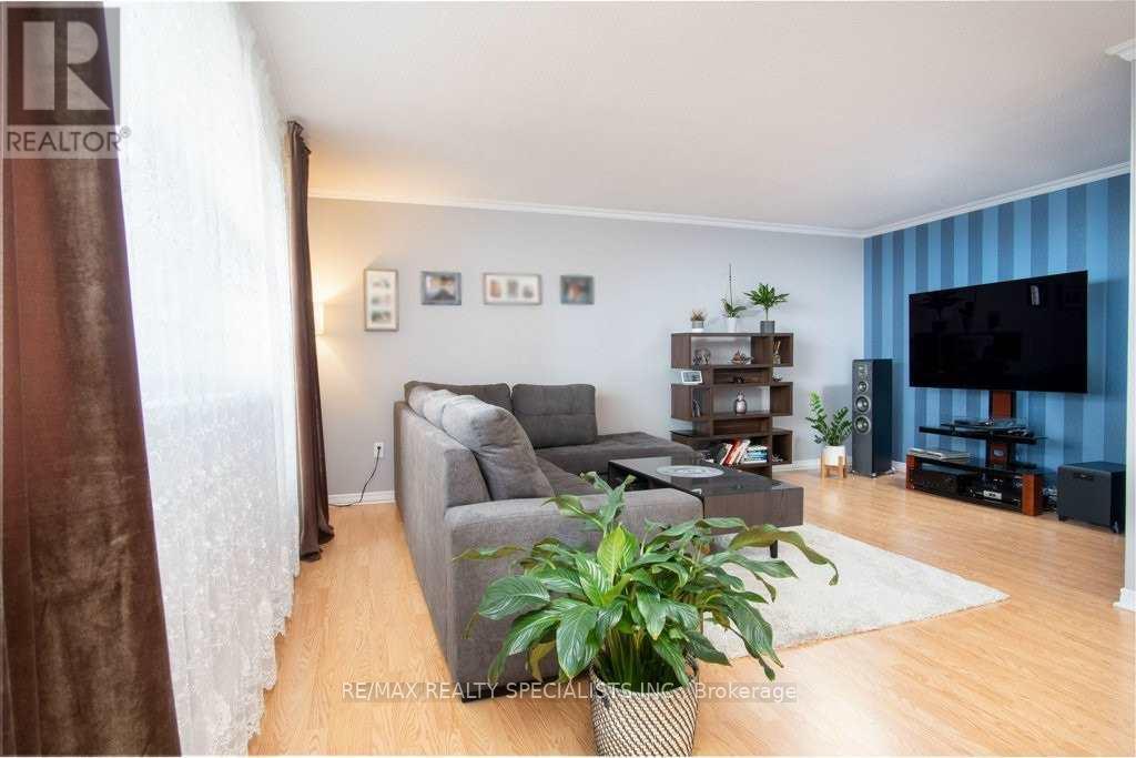 601 - 700 Dynes Road, Burlington, Ontario  L7N 3M2 - Photo 8 - W13740968