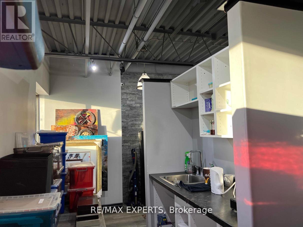 2 - 1 Delta Park Boulevard, Brampton, Ontario  L6T 5G1 - Photo 11 - W13740972