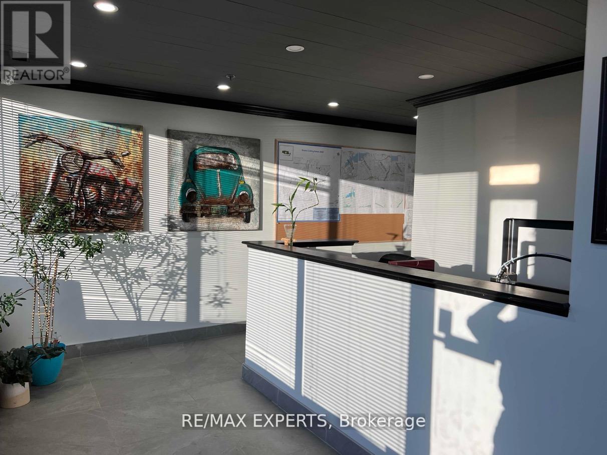 2 - 1 Delta Park Boulevard, Brampton, Ontario  L6T 5G1 - Photo 4 - W13740972
