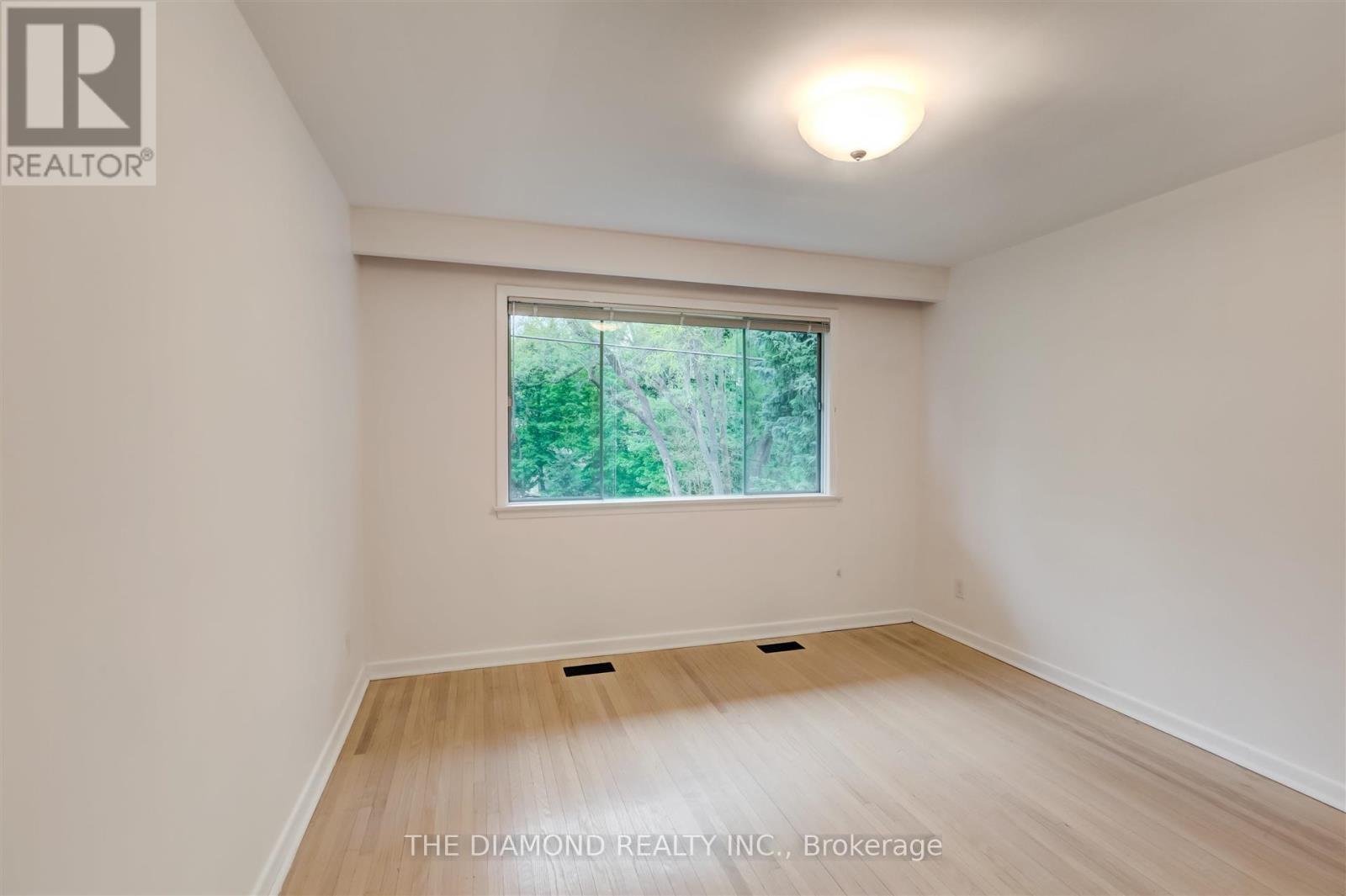 15 Government Road, Toronto, Ontario  M8X 1V7 - Photo 19 - W13740978