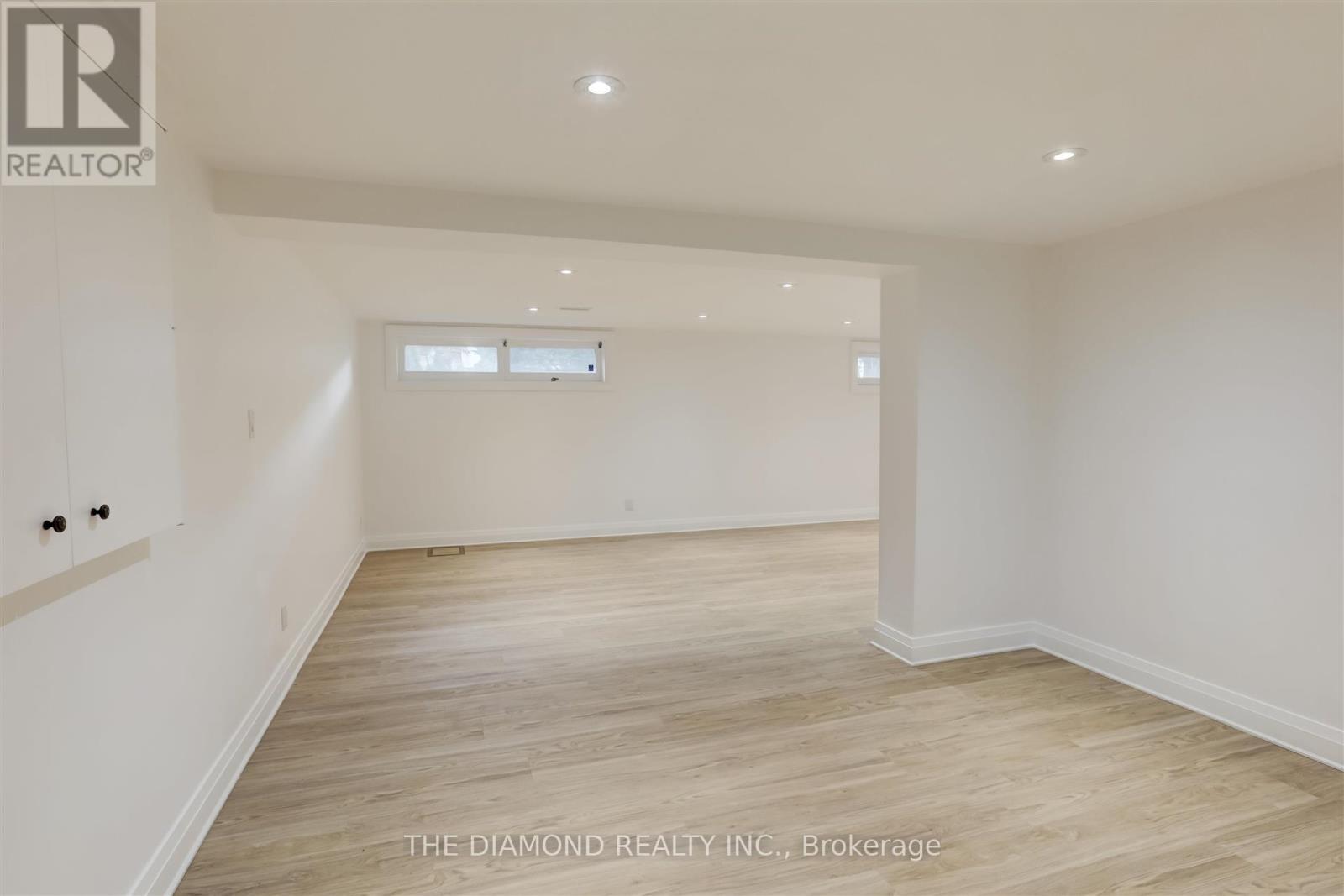 15 Government Road, Toronto, Ontario  M8X 1V7 - Photo 24 - W13740978