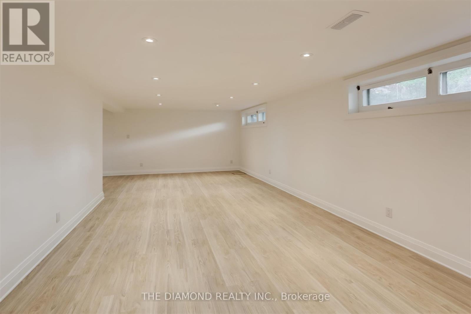 15 Government Road, Toronto, Ontario  M8X 1V7 - Photo 26 - W13740978