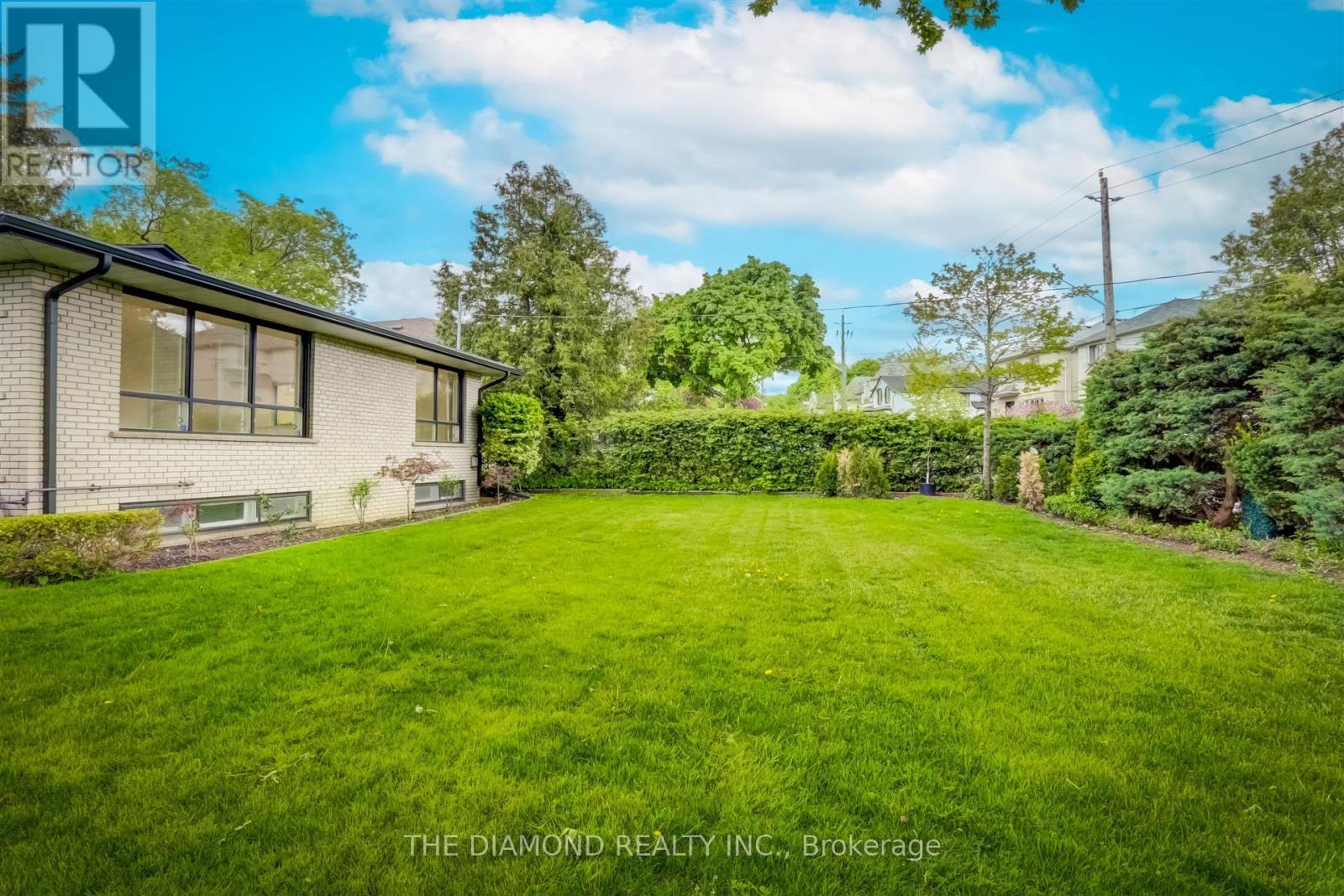 15 Government Road, Toronto, Ontario  M8X 1V7 - Photo 6 - W13740978