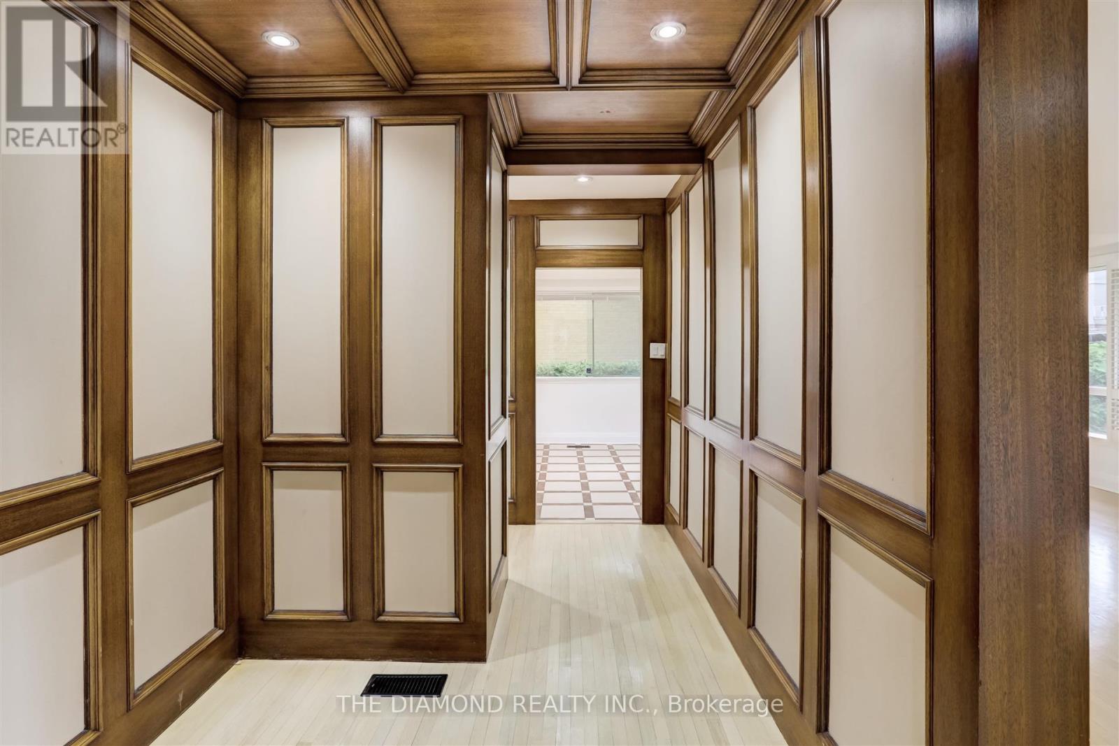 15 Government Road, Toronto, Ontario  M8X 1V7 - Photo 9 - W13740978
