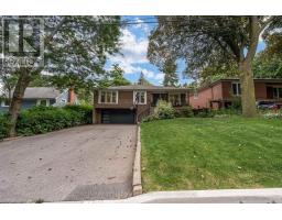 5 MOUNTBATTEN ROAD, Toronto, Ontario