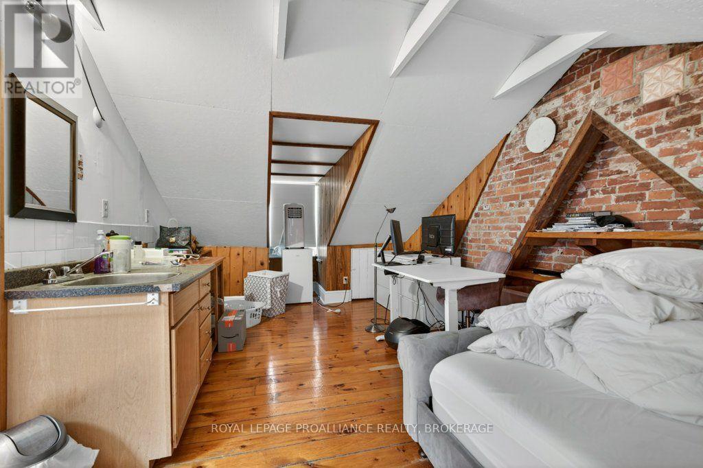 162 Earl Street, Kingston, Ontario  K7L 2H2 - Photo 31 - X13740760