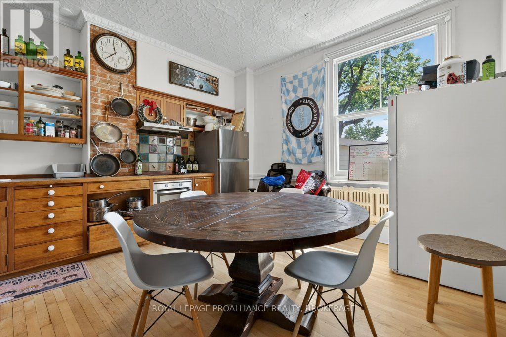 162 Earl Street, Kingston, Ontario  K7L 2H2 - Photo 9 - X13740760