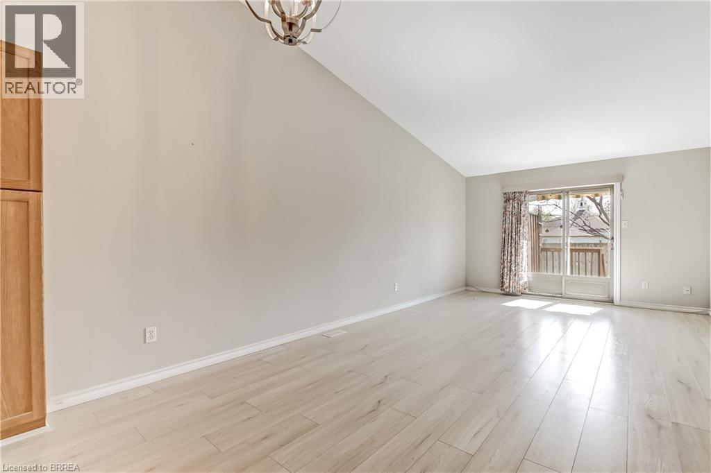 19 Hanlon Place Unit# 15, Paris, Ontario  N3L 4E7 - Photo 6 - 40848703
