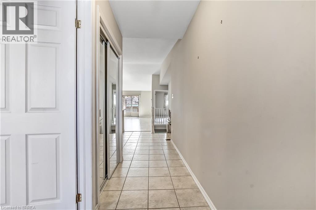 19 Hanlon Place Unit# 15, Paris, Ontario  N3L 4E7 - Photo 2 - 40848703
