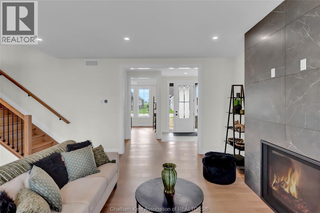 168 Rosewood Crescent, Chatham, Ontario  N7M 0V4 - Photo 7 - 26021400