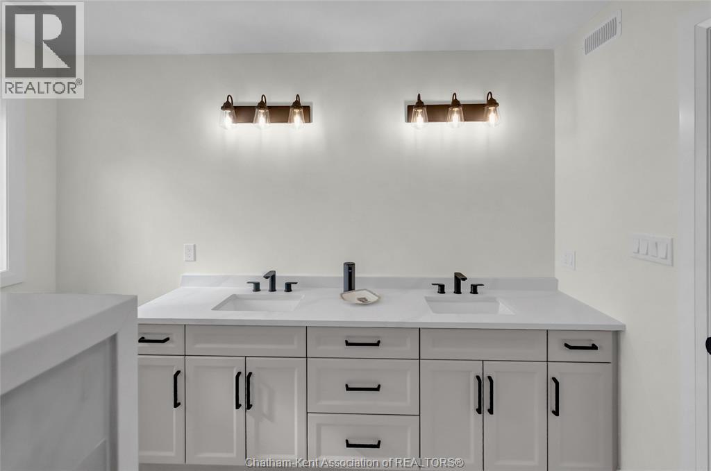 168 Rosewood Crescent, Chatham, Ontario  N7M 0V4 - Photo 32 - 26021400