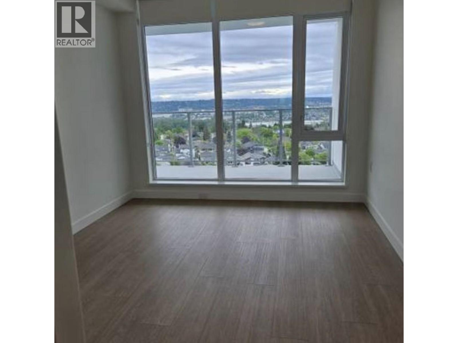 7769 Park Crescent, Burnaby, British Columbia  V3N 0J7 - Photo 6 - R3161010