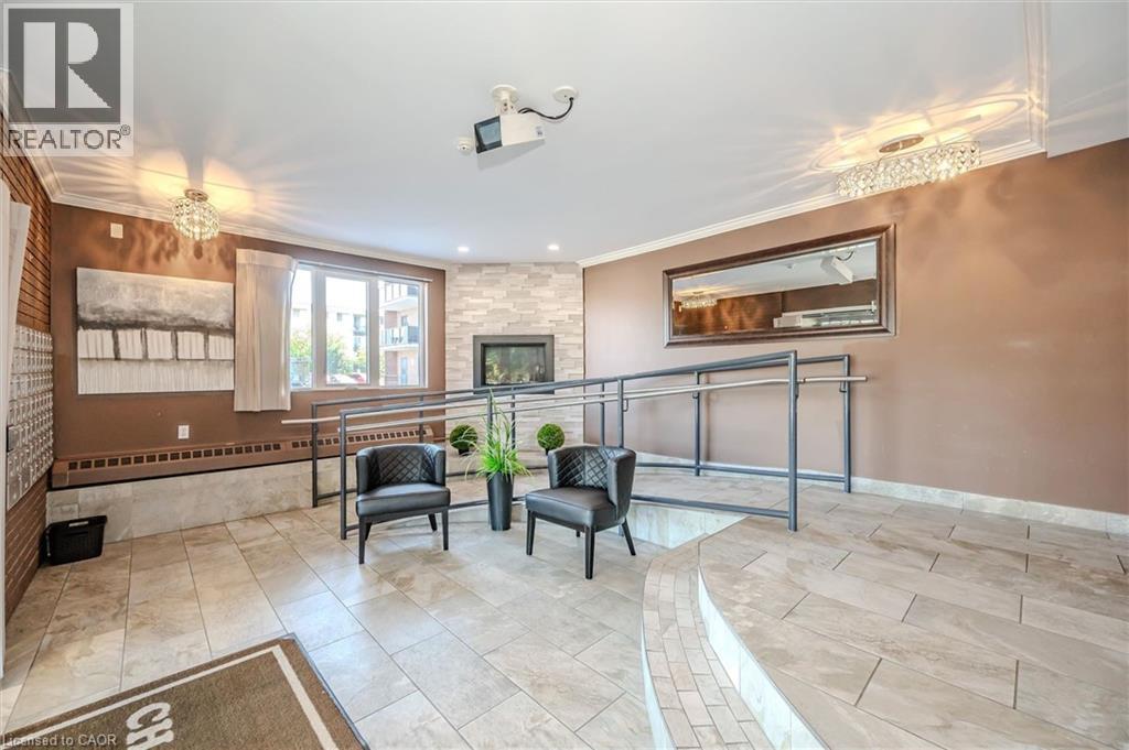 279 Chandler Drive Unit# 405, Kitchener, Ontario  N2E 1X6 - Photo 4 - 40835845