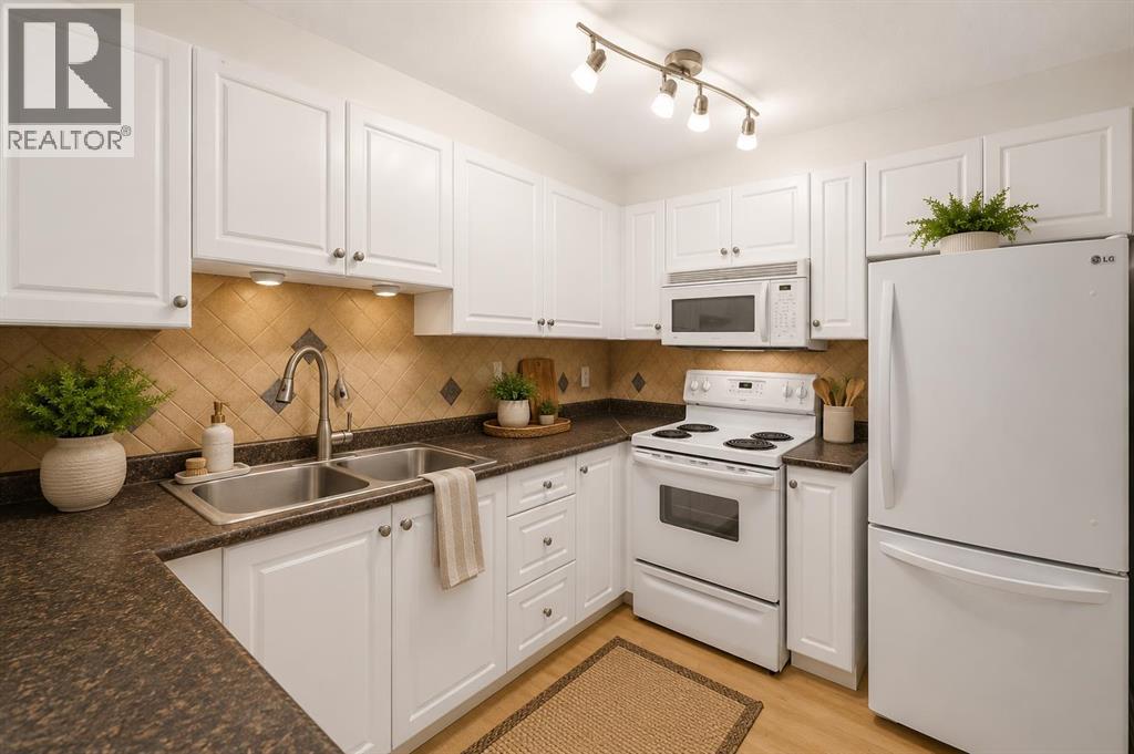 318, 3000 Citadel Meadow Point Nw, Calgary, Alberta  T3G 5N5 - Photo 17 - A2329169