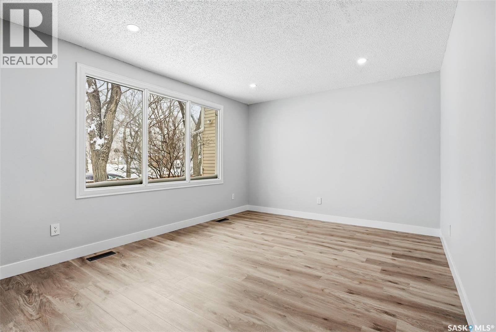 1909 Montreal Street, Regina, Saskatchewan  S4P 1L4 - Photo 5 - SK047309