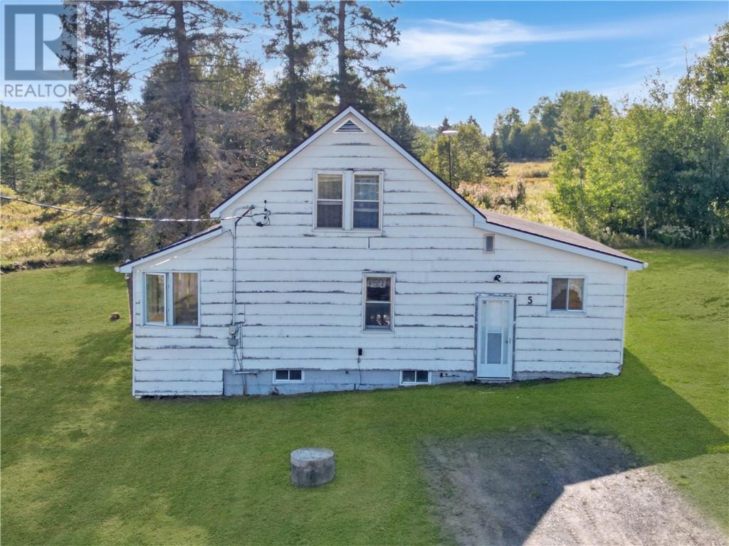 5 Henry Street, Whitefish, Ontario  P0M 3E0 - Photo 3 - 2130149