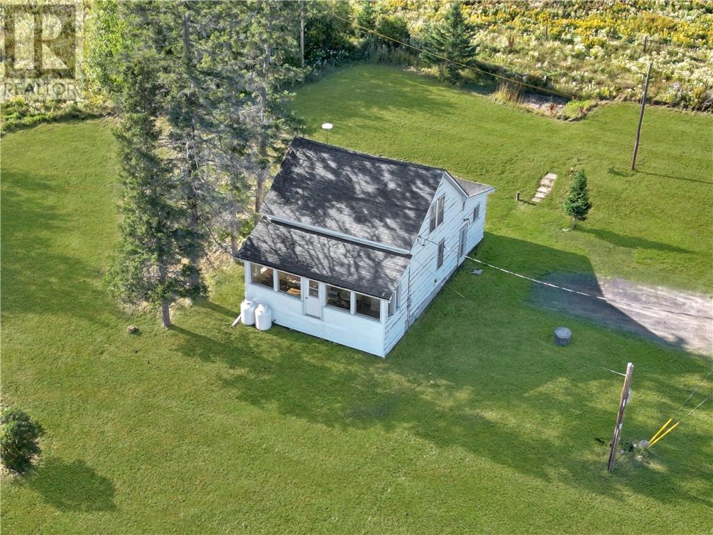 5 Henry Street, Whitefish, Ontario  P0M 3E0 - Photo 4 - 2130149