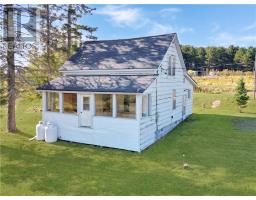 5 Henry Street, Whitefish, Ontario