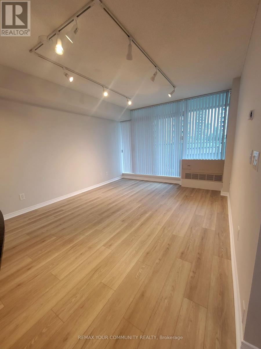 209 - 5500 Yonge Street, Toronto, Ontario  M2N 7L1 - Photo 8 - C13738976