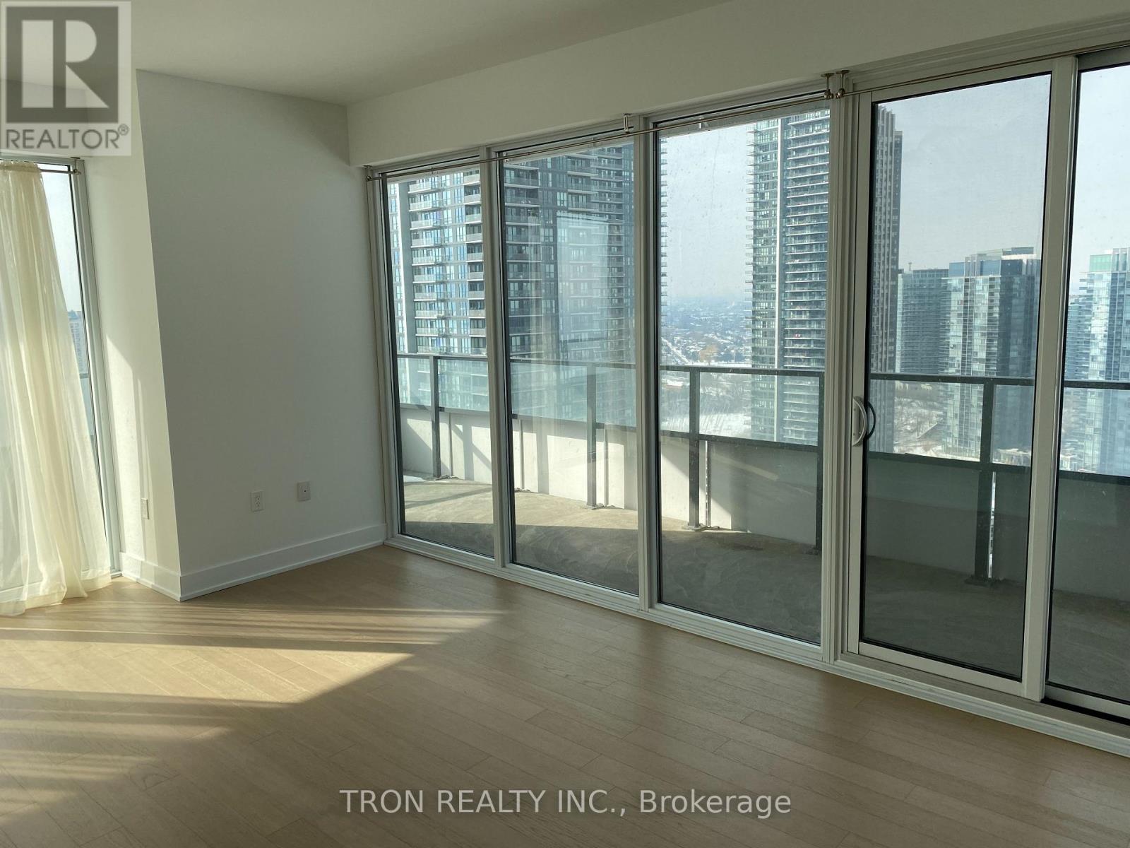 2621 - 30 Shore Breeze Drive, Toronto, Ontario  M8V 1A1 - Photo 3 - W13666376