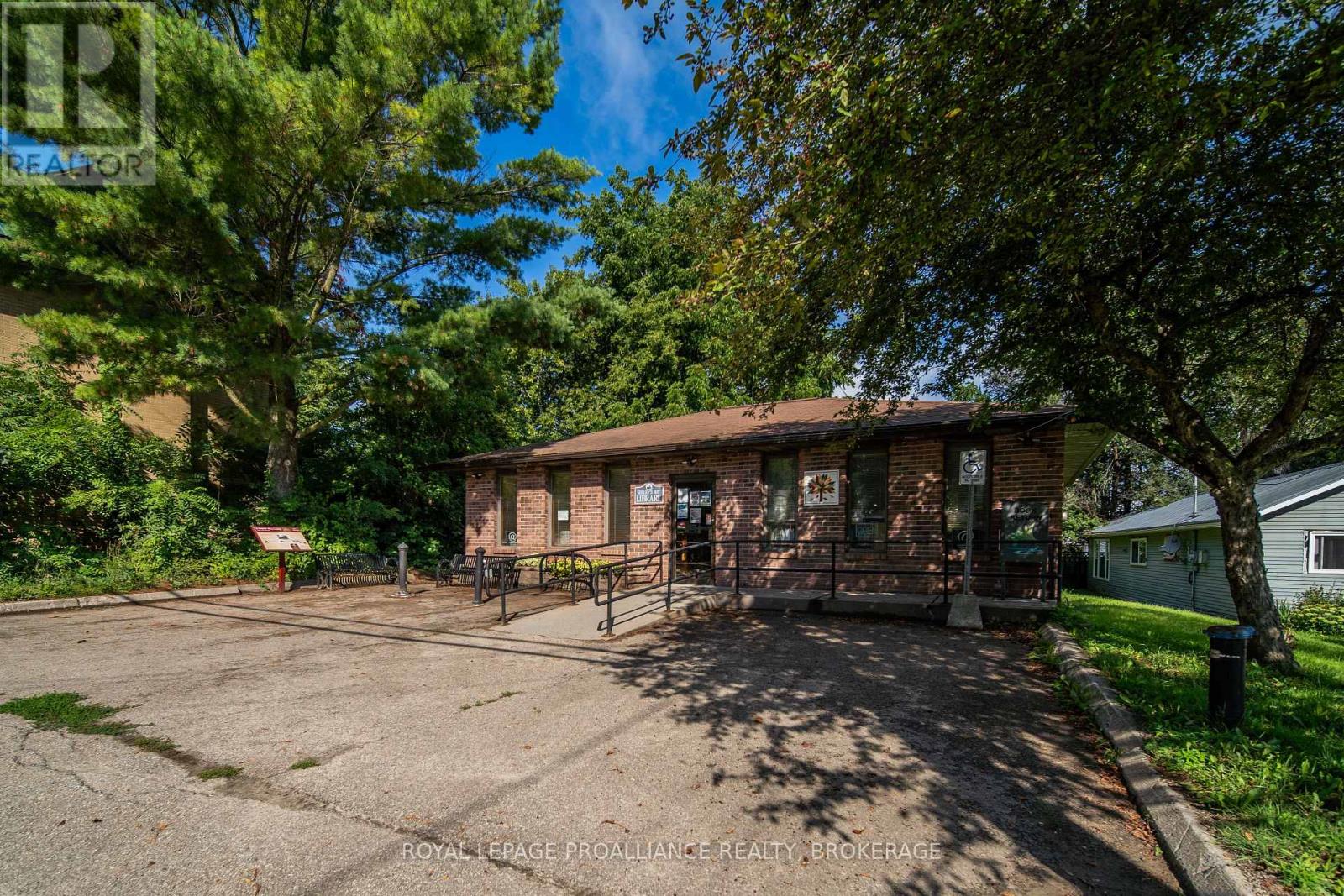 126 Haskins Point Road, Leeds And The Thousand Islands, Ontario  K0H 2N0 - Photo 25 - X13741092