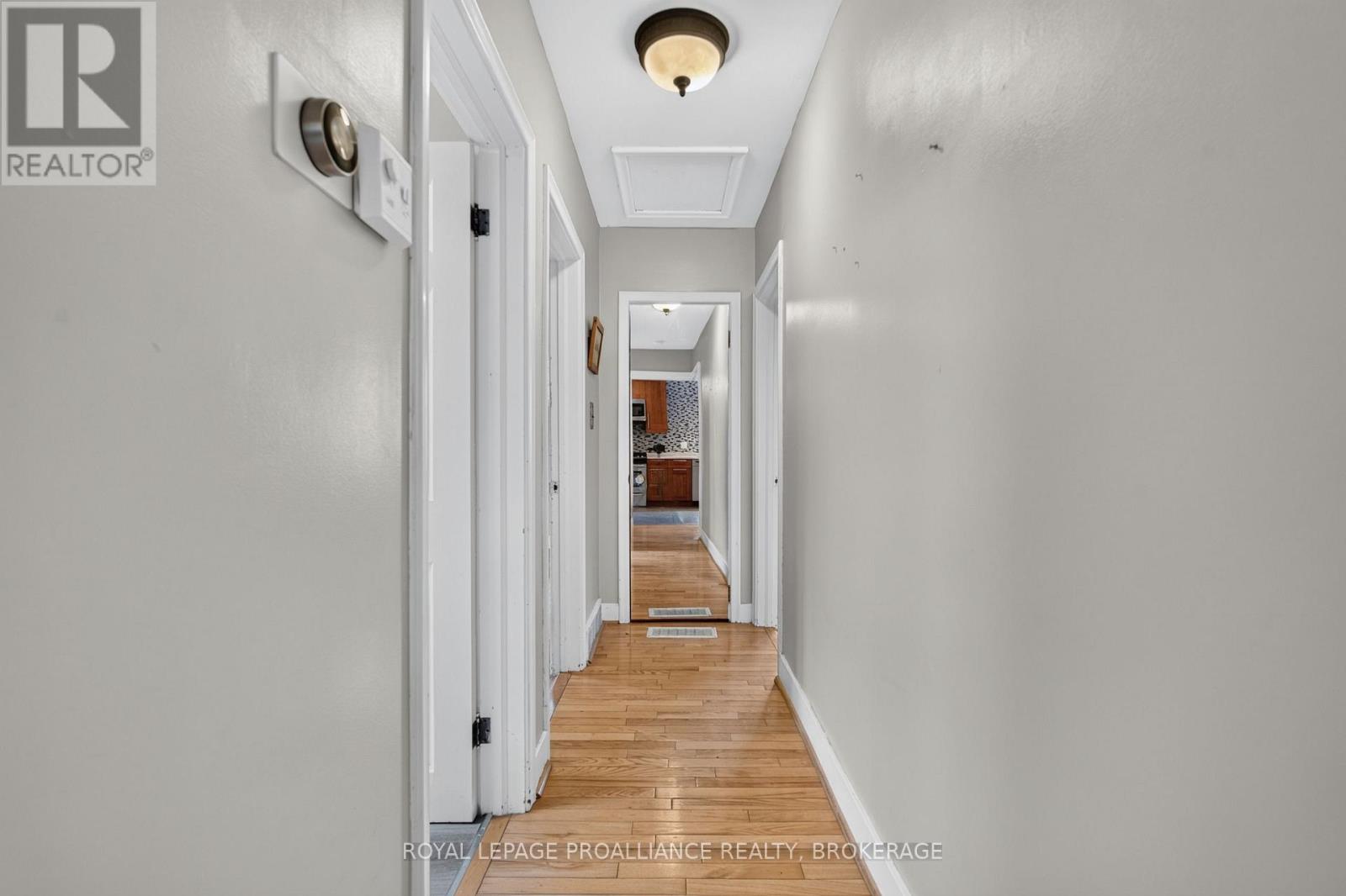 364 Glengarry Road, Kingston (West Of Sir John A. Blvd), Ontario  K7M 3K2 - Photo 19 - X13741214