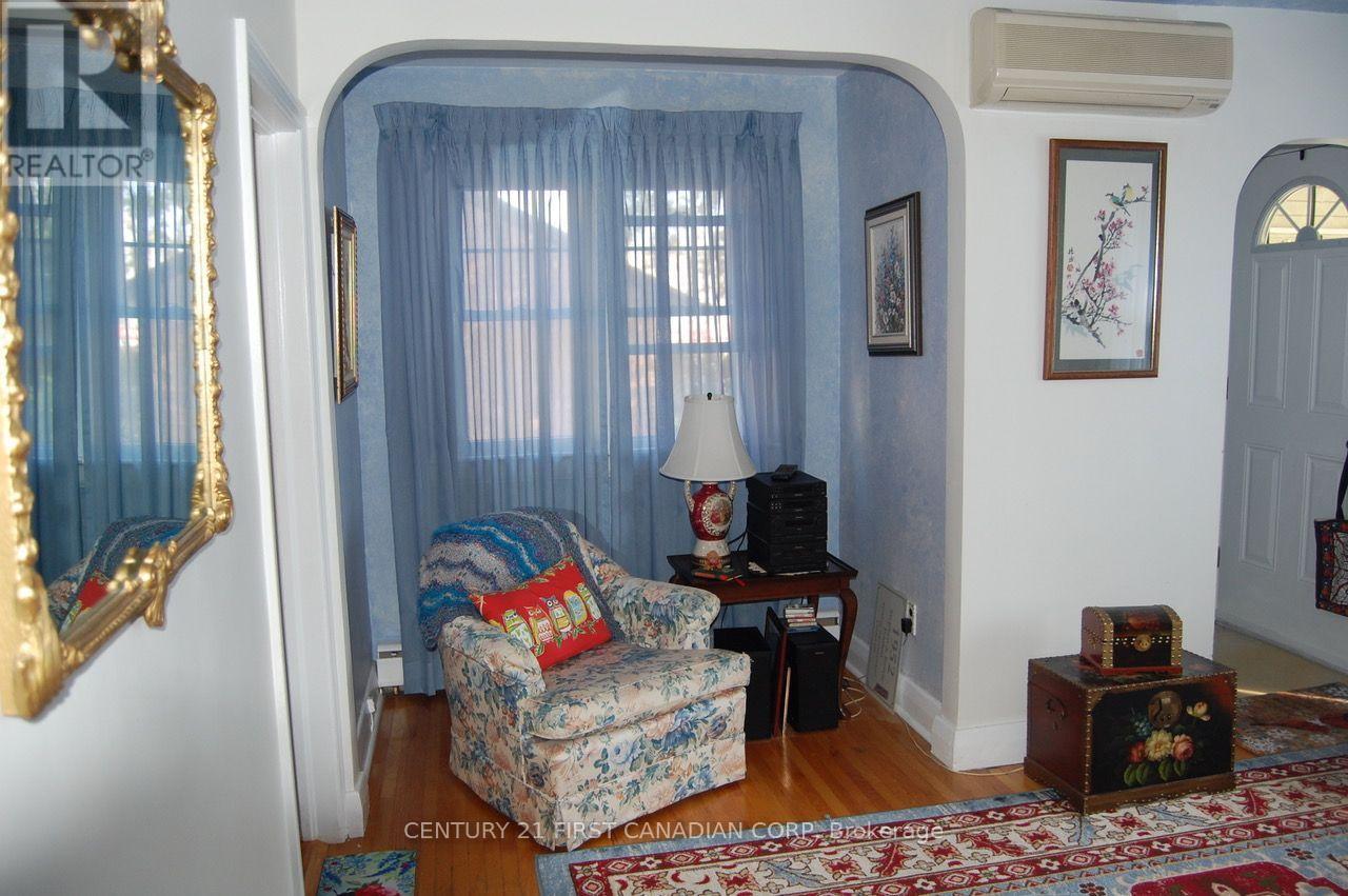 166 Foster Avenue, London North, Ontario  N6H 2L1 - Photo 7 - X13741186