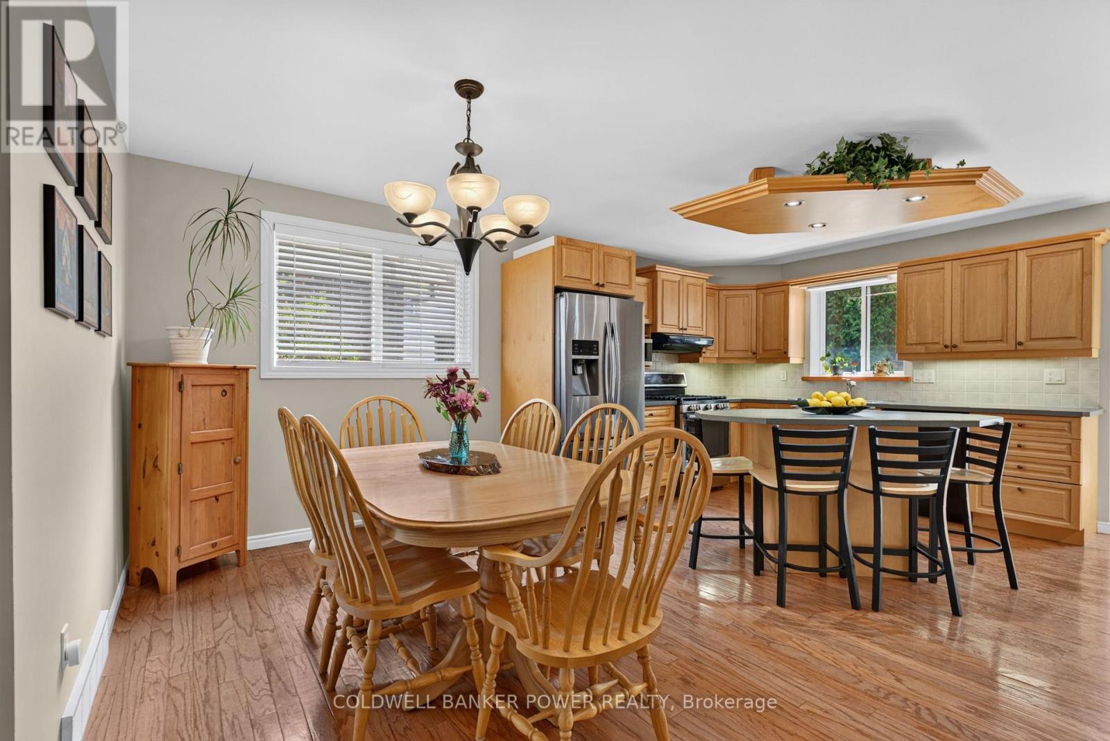 27 Concord Crescent, London North, Ontario  N6G 3H4 - Photo 7 - X13741246