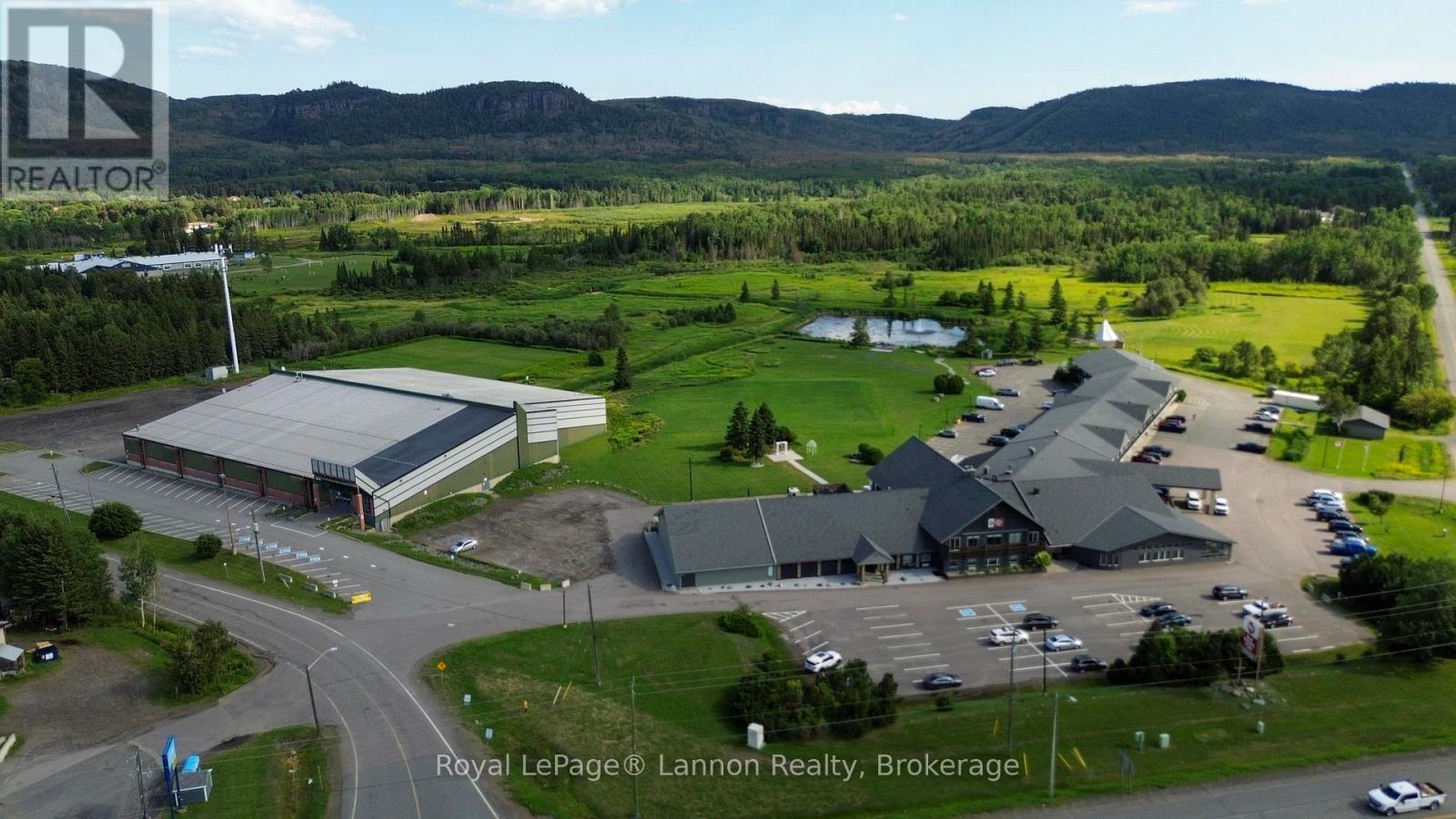 6065 Loch Lomond Road, Thunder Bay, Ontario  P7J 1E7 - Photo 48 - X13671802