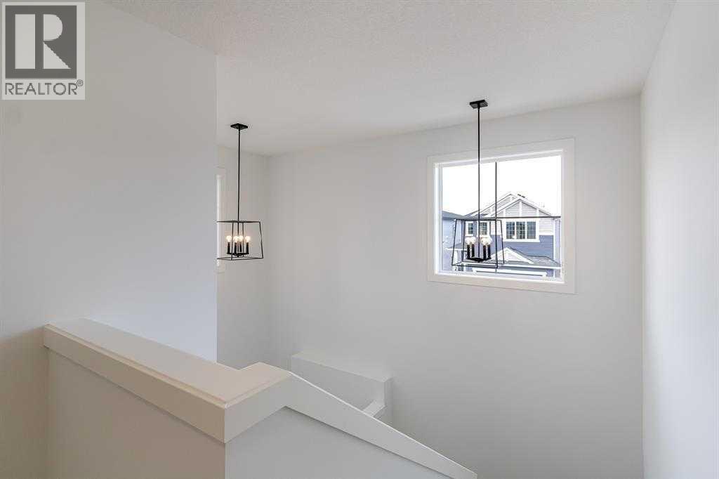 198 Dawson Harbour Hill, Chestermere, Alberta  T1X 2S4 - Photo 15 - A2331379
