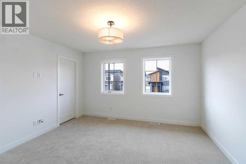 198 Dawson Harbour Hill, Chestermere, Alberta  T1X 2S4 - Photo 18 - A2331379