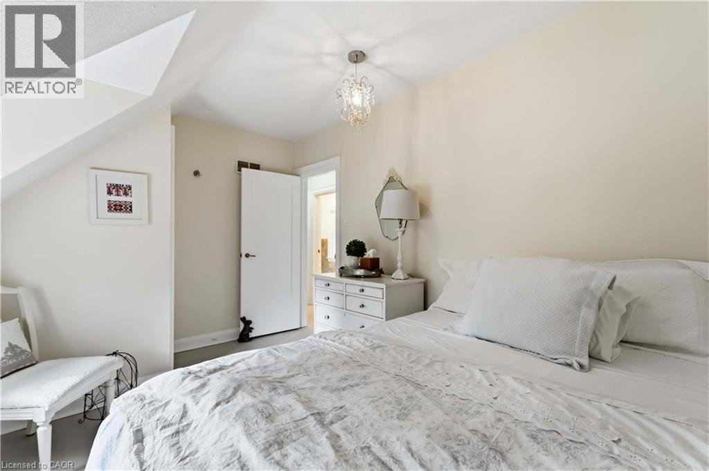 1537 Gregory Road, St. Catharines, Ontario  L2R 6P9 - Photo 27 - 40860036