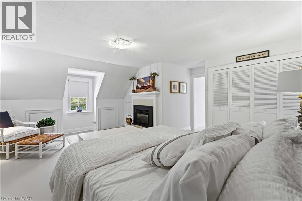 1537 Gregory Road, St. Catharines, Ontario  L2R 6P9 - Photo 34 - 40860036