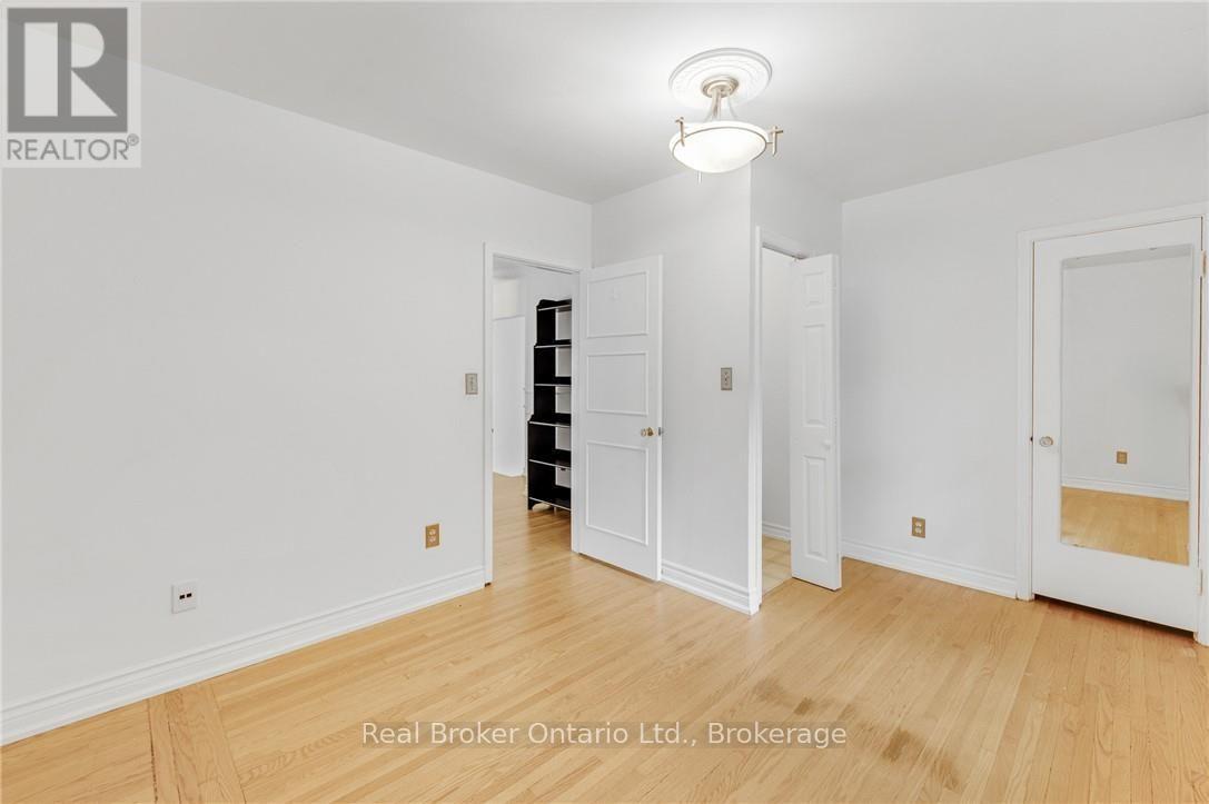 374 Spruce Street, Oakville, Ontario  L6J 2H3 - Photo 27 - W13741076