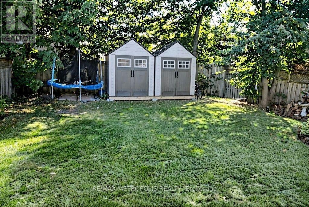 Lower - 1217 Norman Court, Oshawa, Ontario  L1H 7X2 - Photo 11 - E13719042