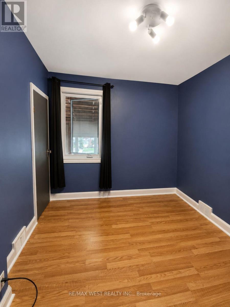 875 Ritson Road S, Oshawa, Ontario  L1H 5L5 - Photo 5 - E13738688
