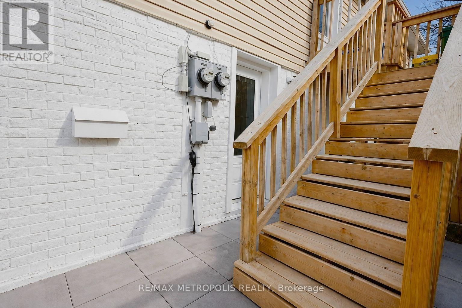 Lower - 1217 Norman Court, Oshawa, Ontario  L1H 7X2 - Photo 10 - E13719042