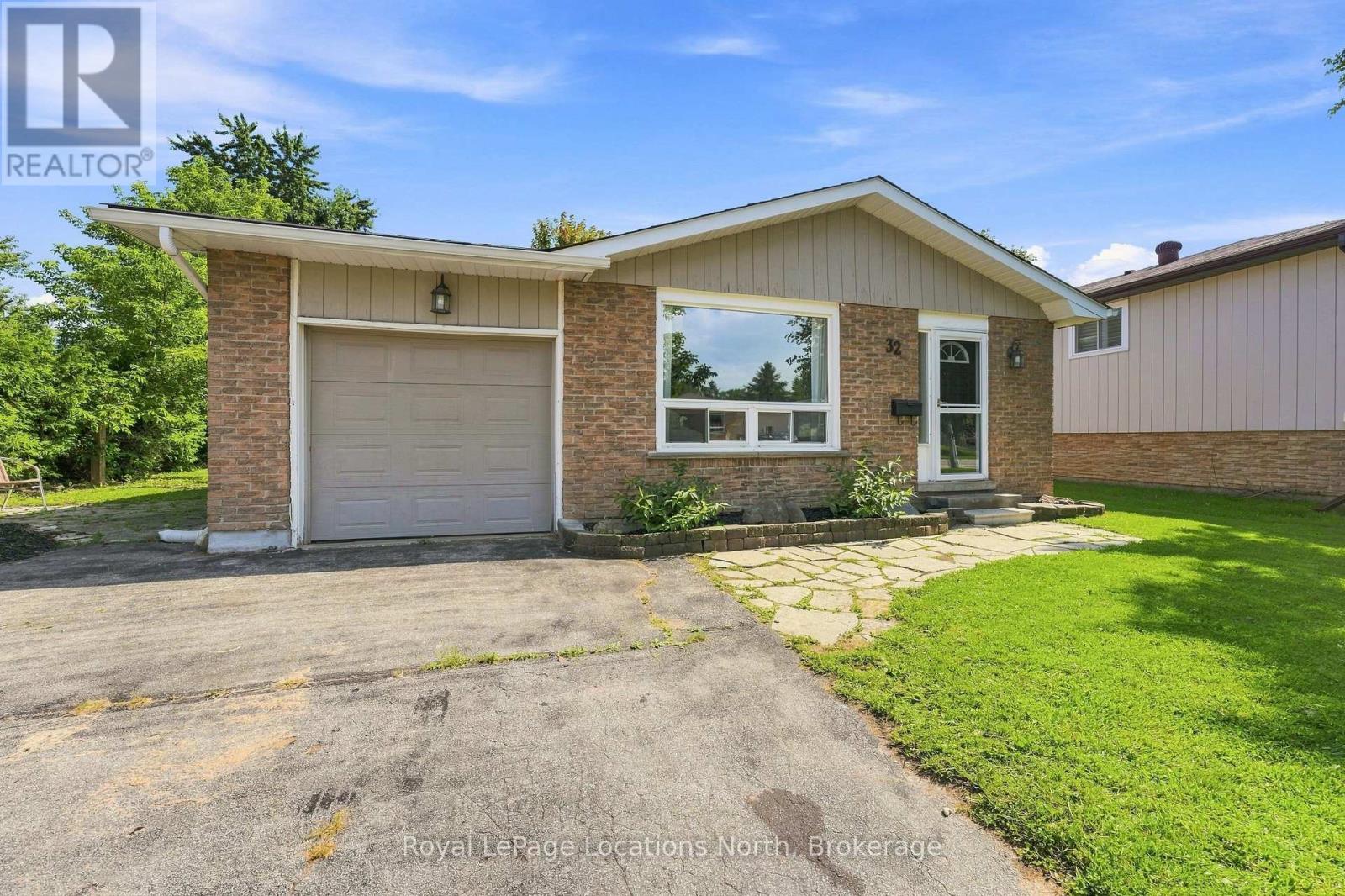 32 Courtice Crescent, Collingwood, Ontario  L9Y 4G1 - Photo 2 - S13741044